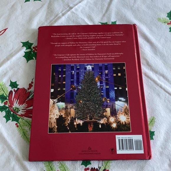 Rockefeller Christmas Tree story book - Picture 6 of 8